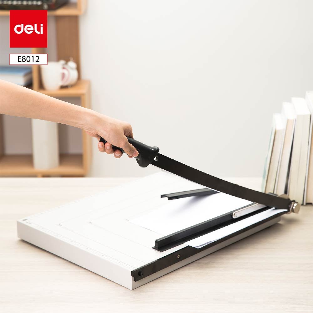 ديلي مقطع ورق سكين معدن - طبلية قياس A3 - مقبض وقفل حماية - أبيض - E8012